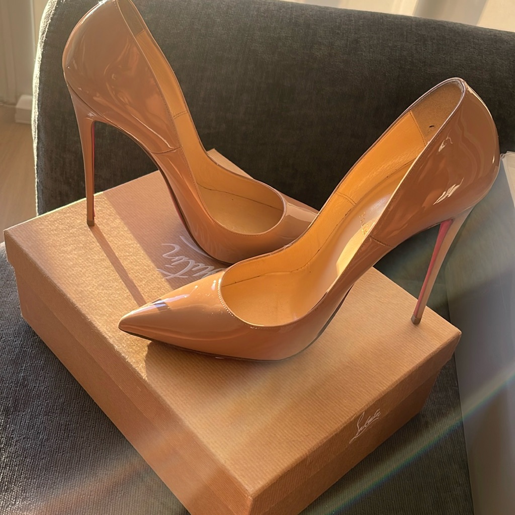 Authentic So Kate Patent Louboutin